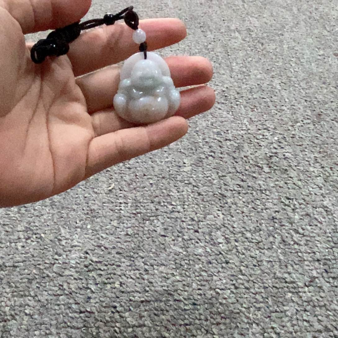 翡翠颈饰未镶嵌婉**华