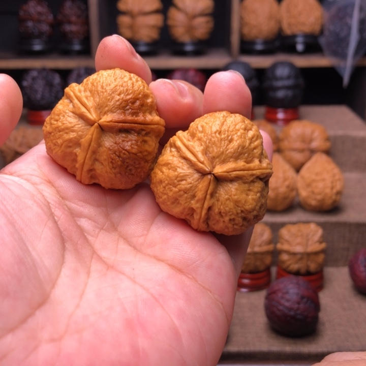 橄榄核吊坠18满天星小三楞34