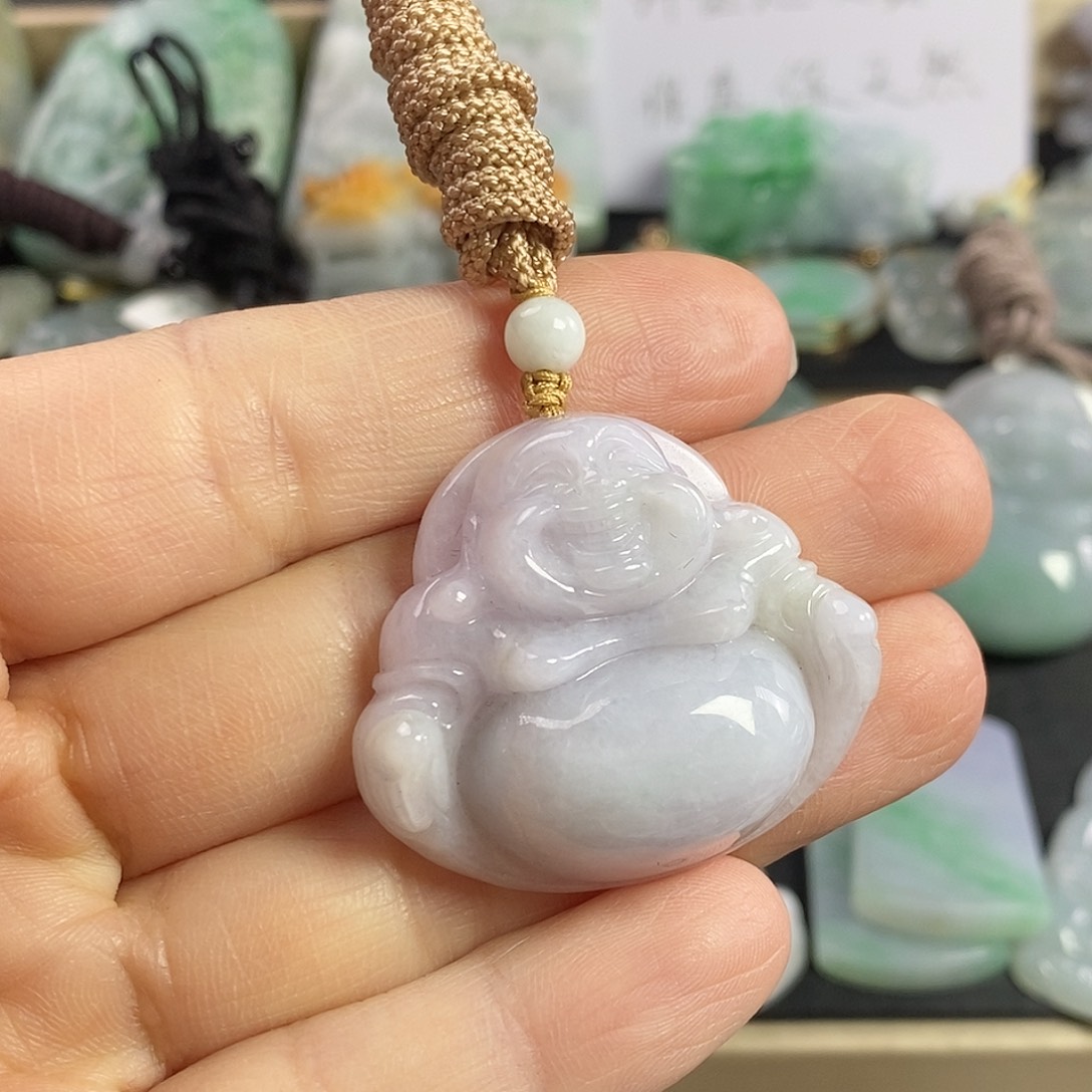 翡翠颈饰未镶嵌佛公
