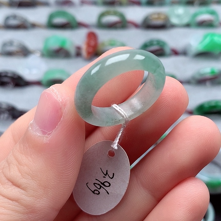 翡翠戒指未镶嵌17-18号