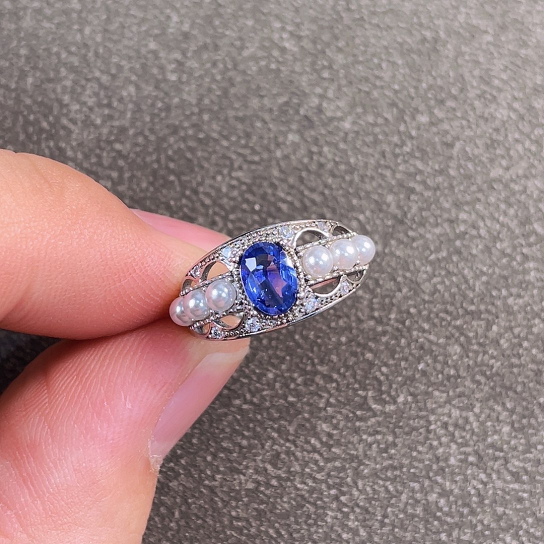 倾***酒蓝宝石戒指银S925镀金镶嵌