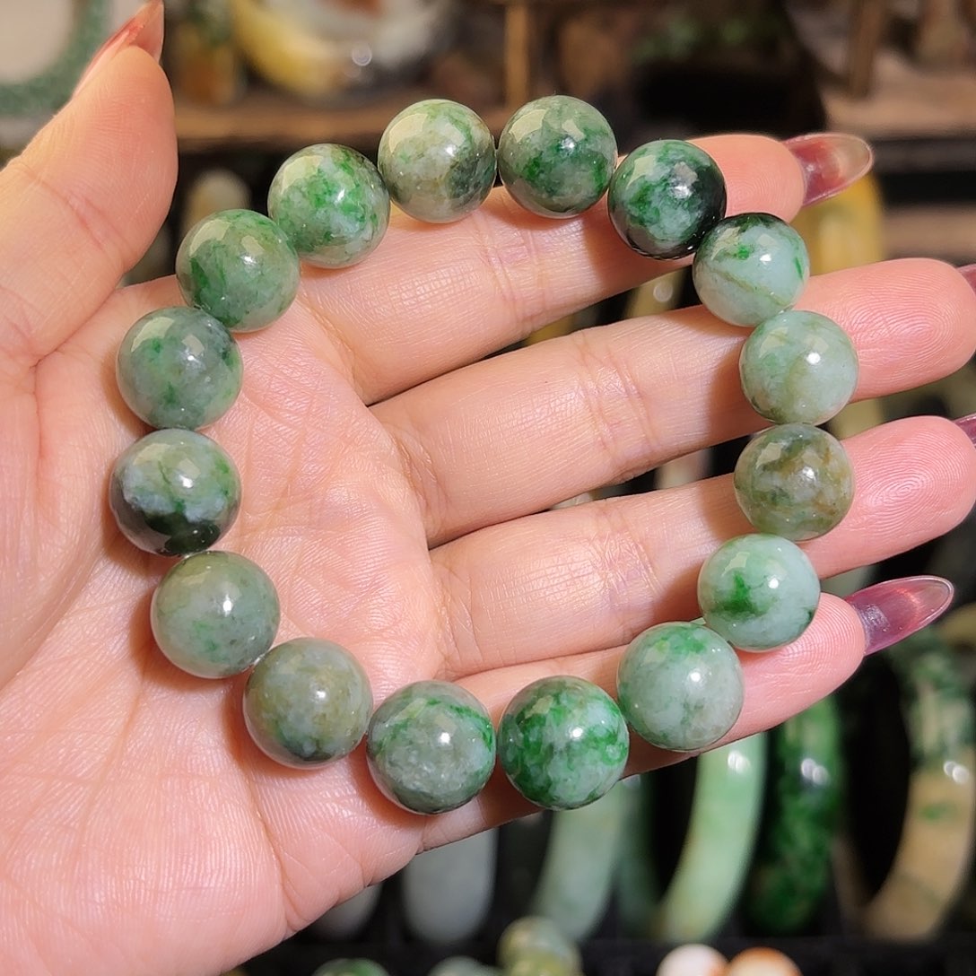 翡翠手链未镶嵌福利炸