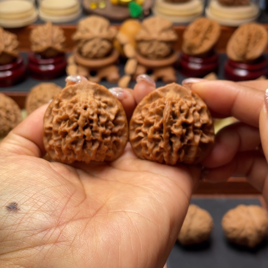 文玩核桃把件秦闷40