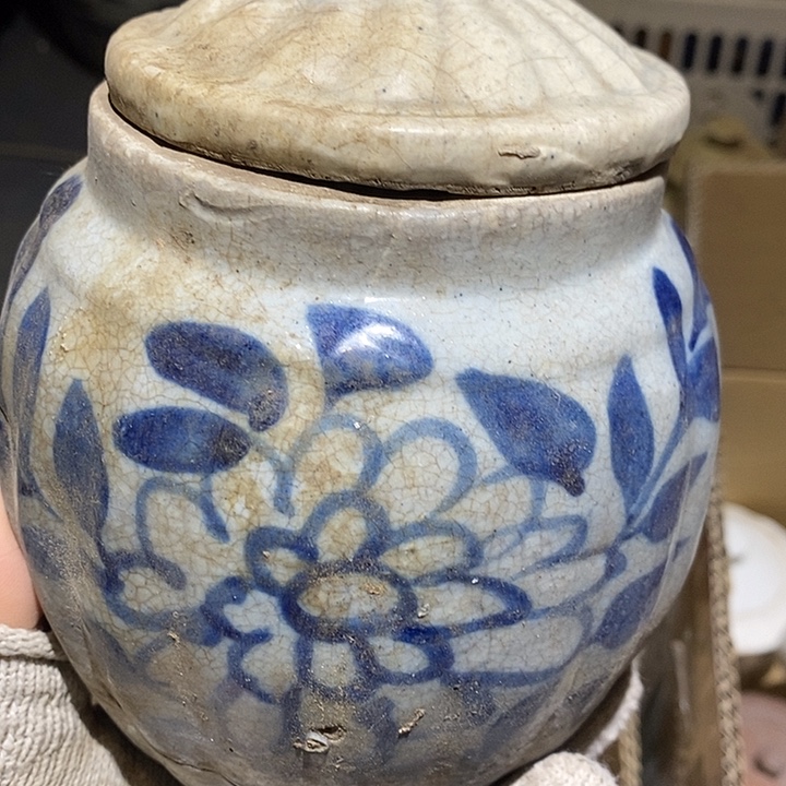 《***售陶瓷一直拍瓶子摆件
