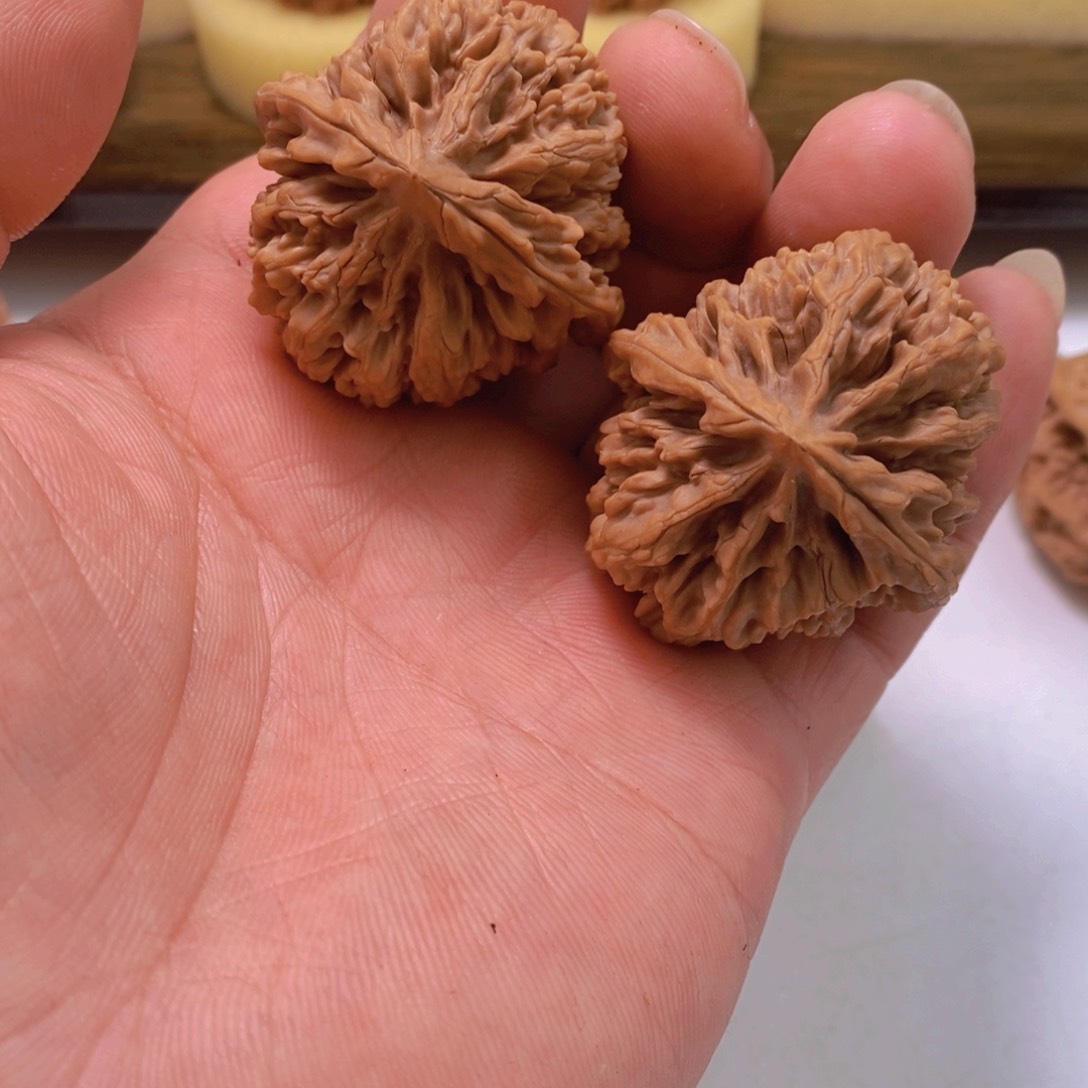 文玩核桃把件用****8文玩核桃