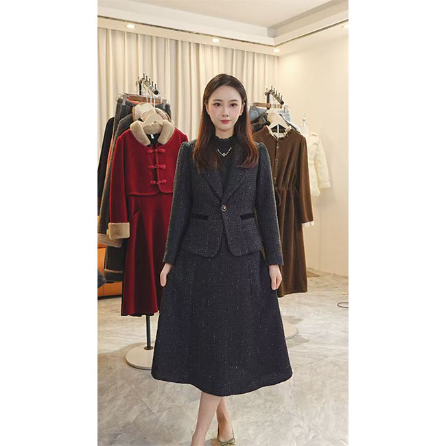 L659 小香风修身显瘦气质2025年秋季新款中长款连衣裙+外套