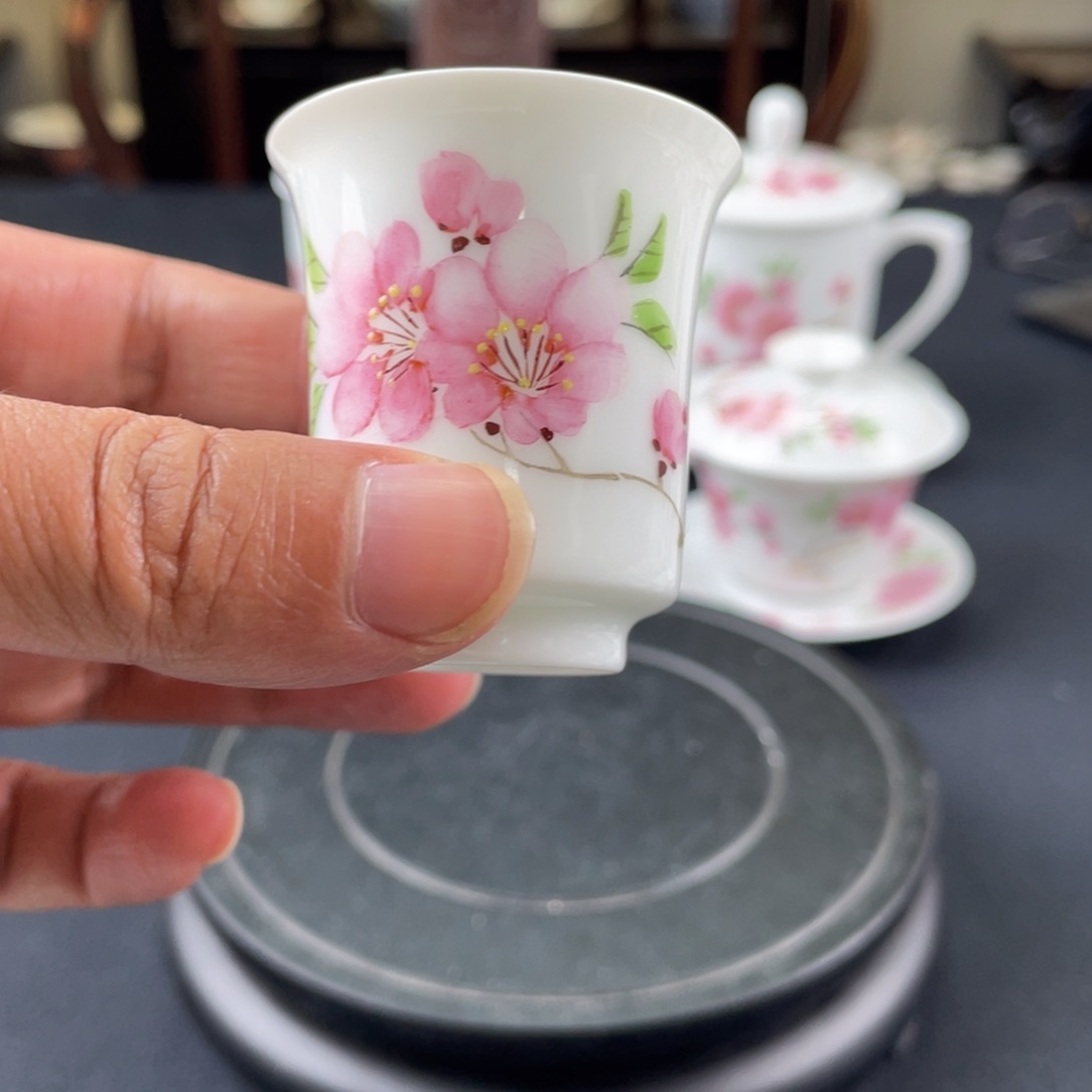 瓷片轻工业陶瓷研究所