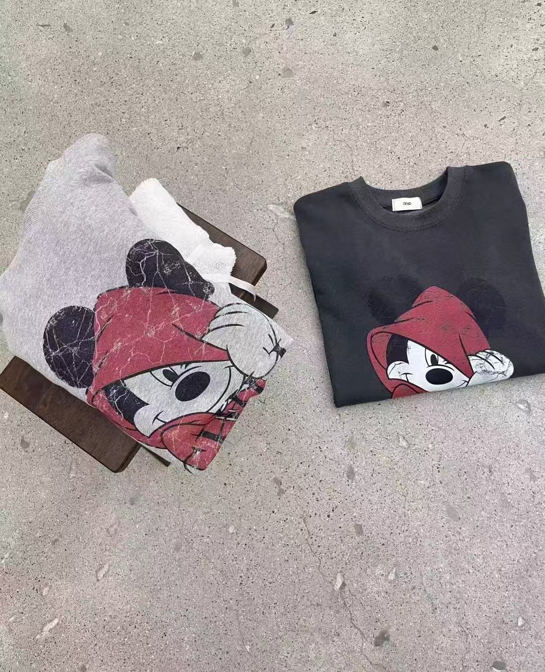 东大门红帽子米奇卫衣