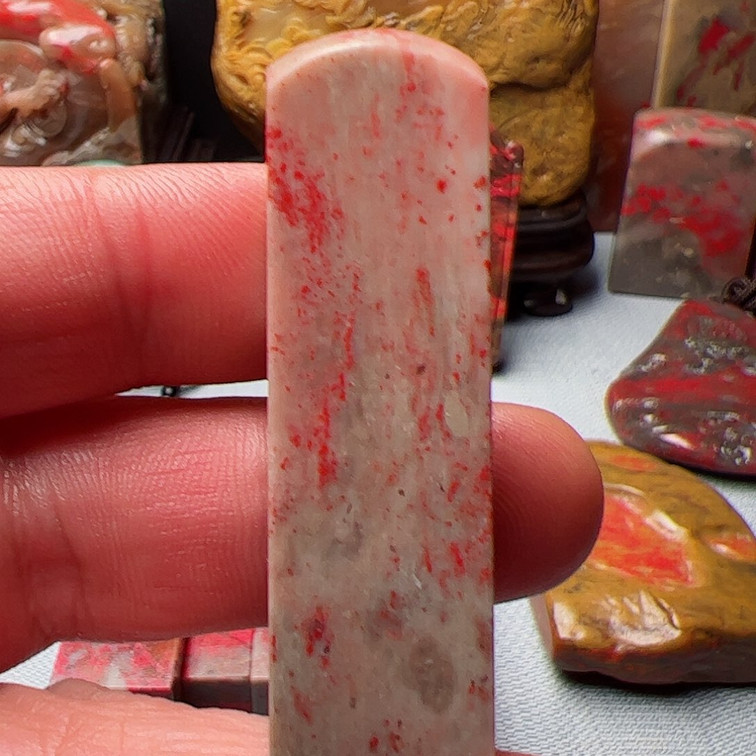 昌化石马**成昌化鸡血石印章