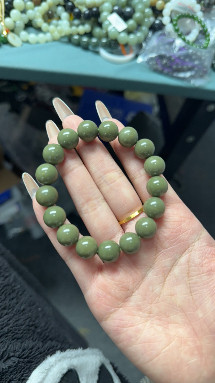 和田玉未镶嵌时尚