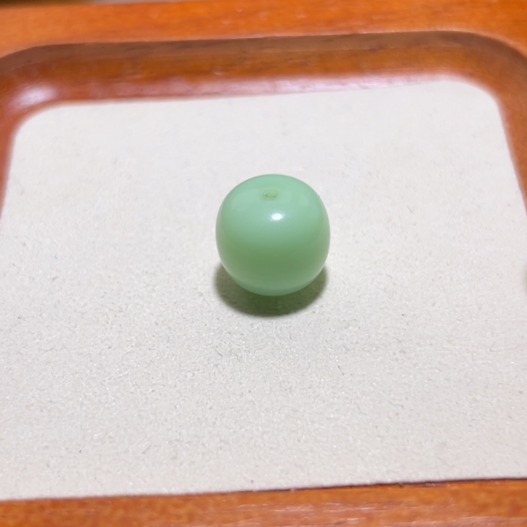 阿***e石英质玉（缅黄）未镶嵌卡13老型绿