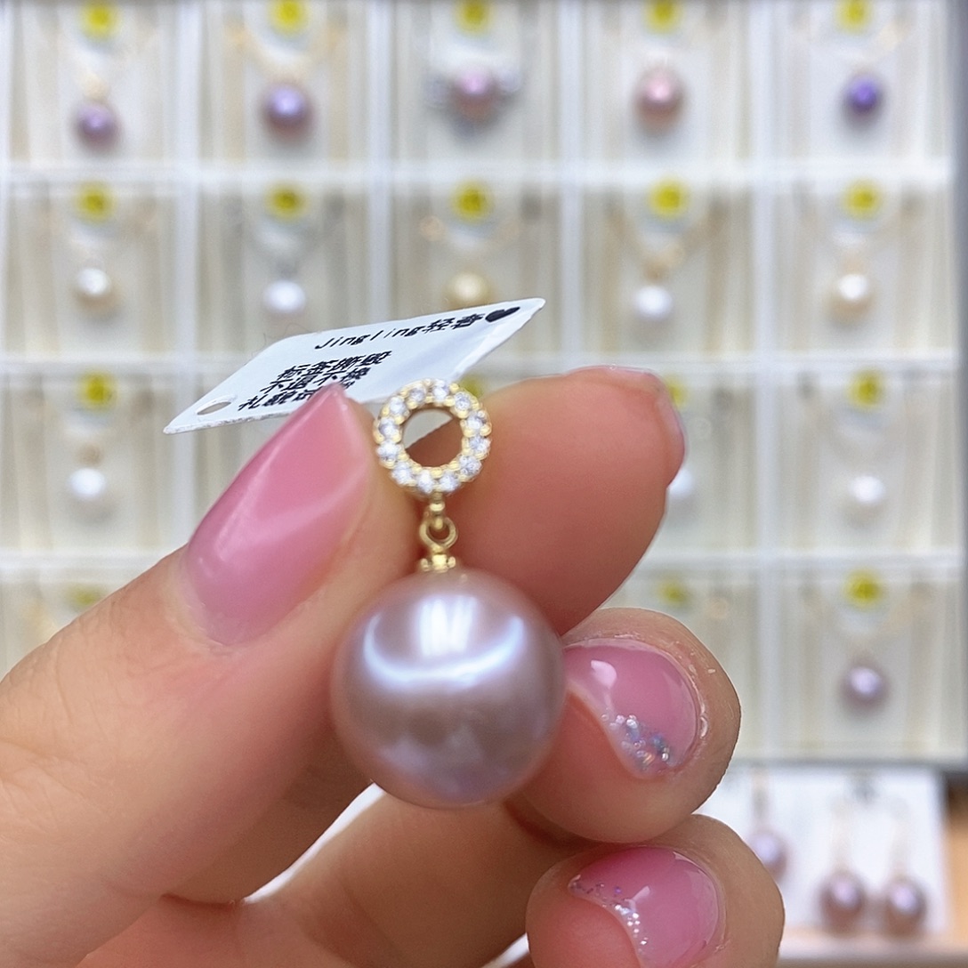 淡水珍珠吊坠(赠链)未镶嵌