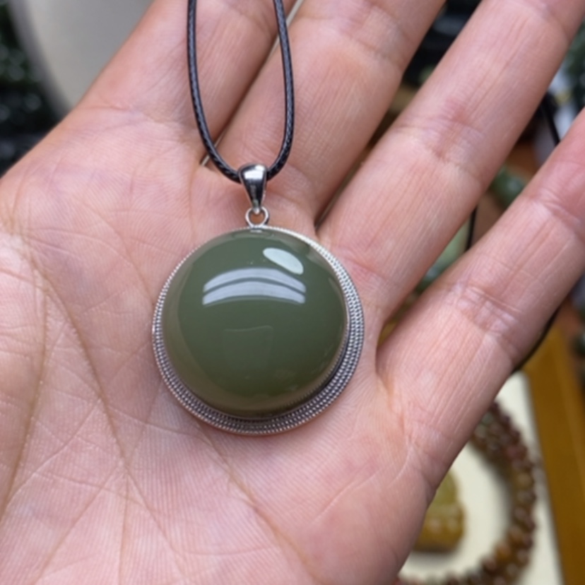 【闪购商品】未镶嵌和田玉挂件朋*