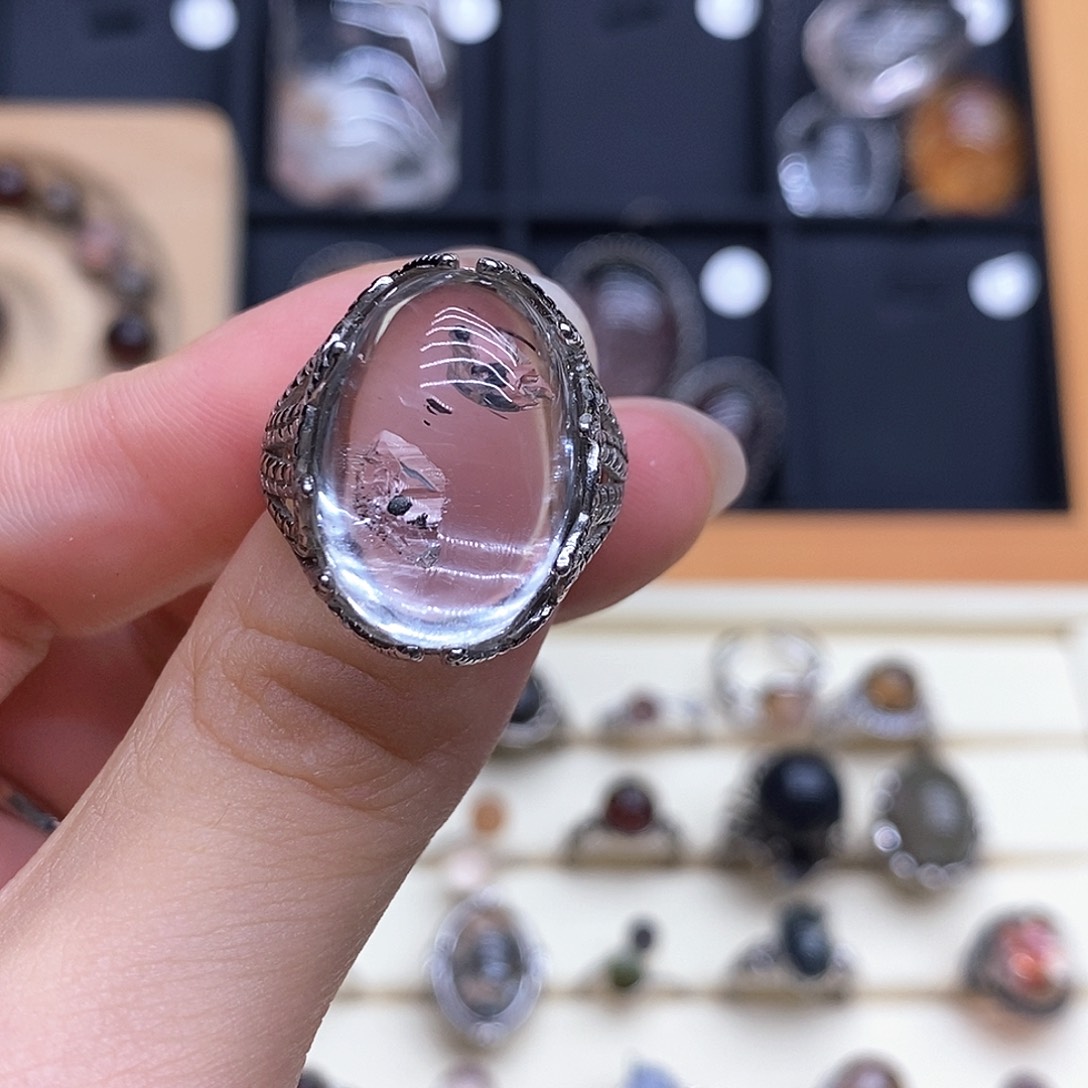 j***u水晶戒指银S925镶嵌活口