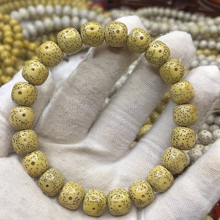 水***星月菩提吊坠星月菩提原生态