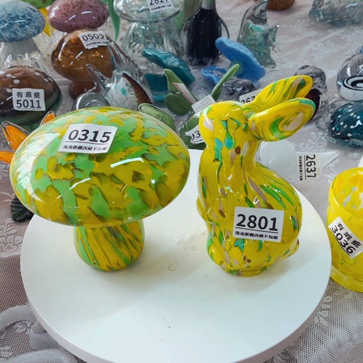 琉璃0315大蘑菇和2801兔子 花瓶家悦美居