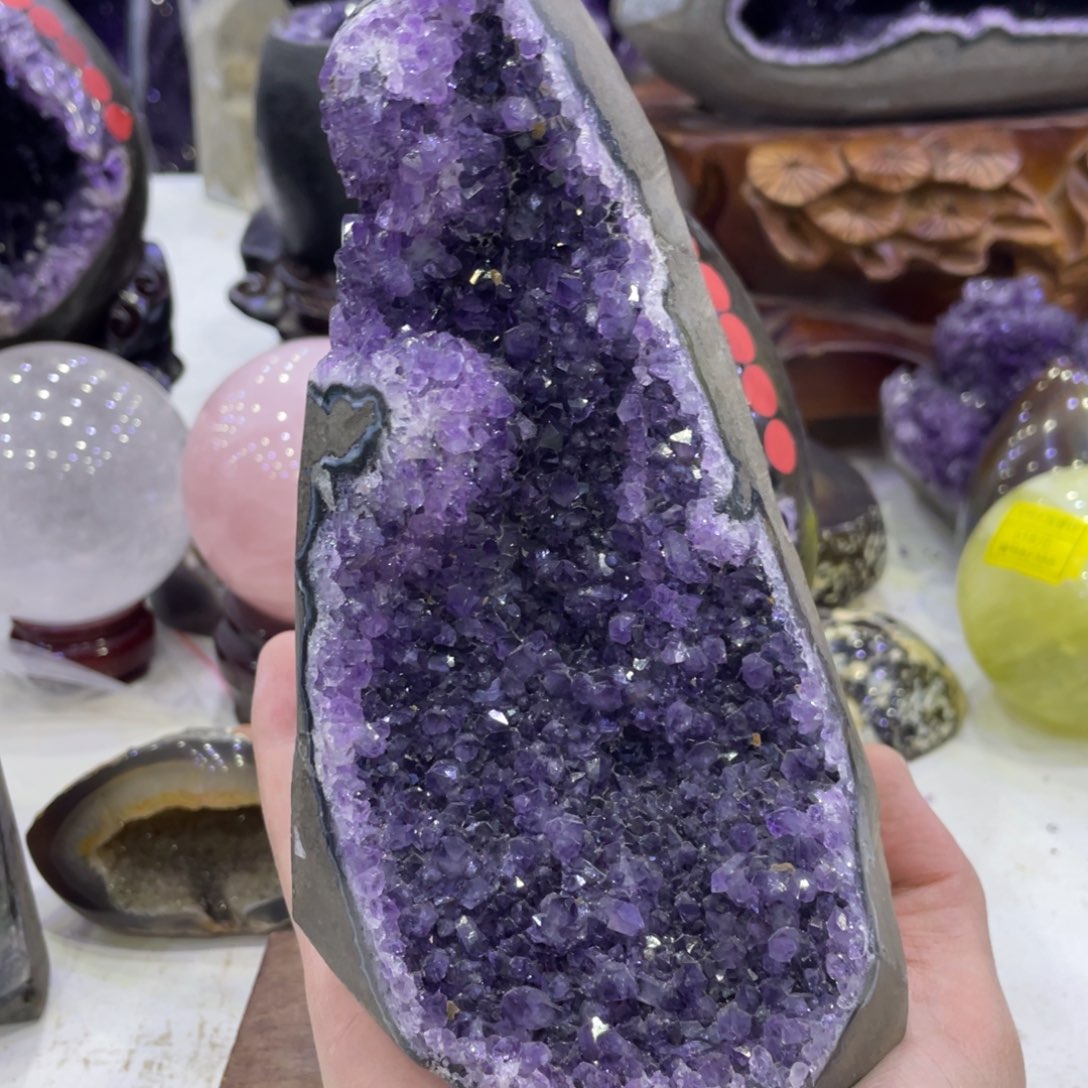 珠宝半成品水晶未镶嵌