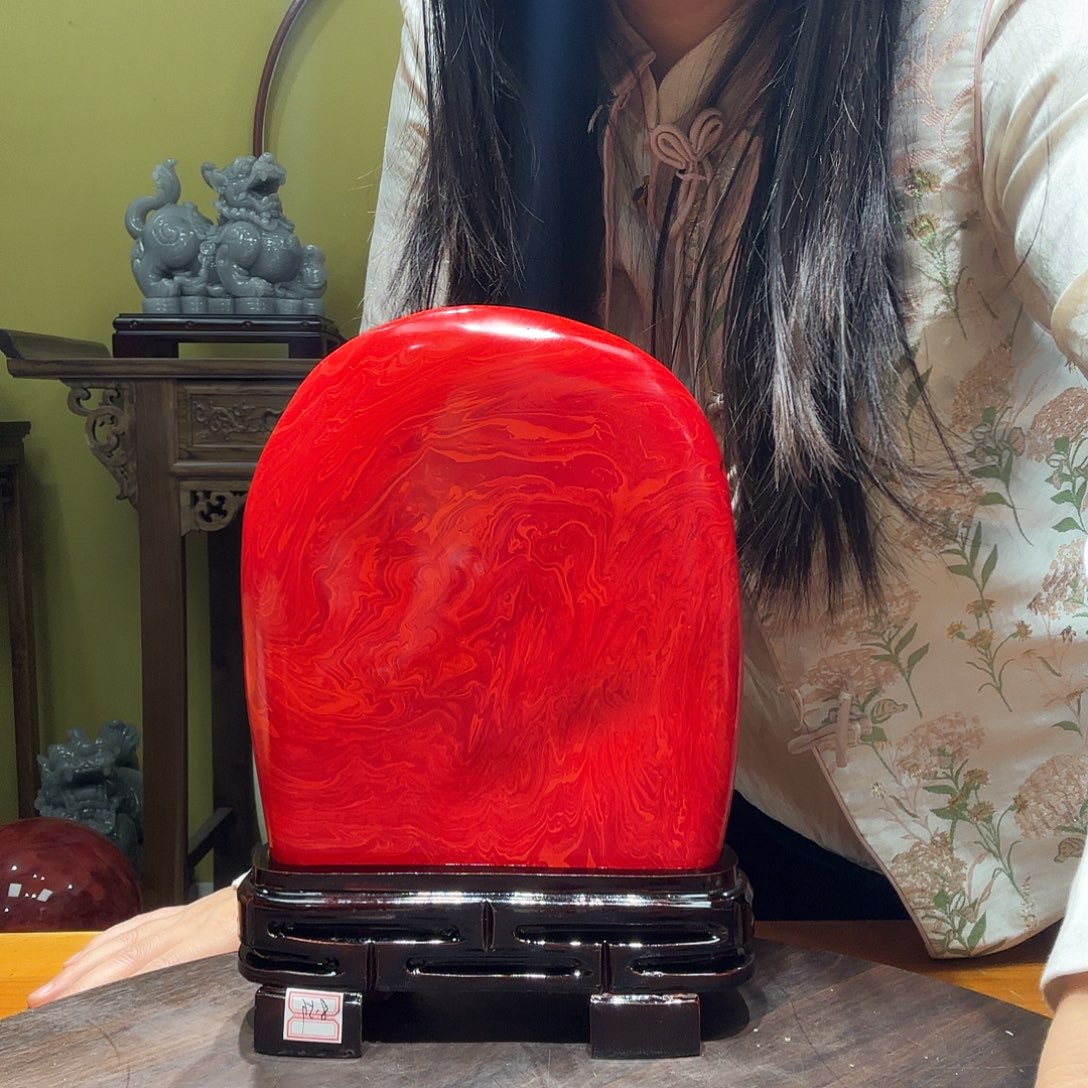 石材鸡血石摆件，，，，。