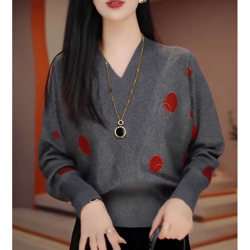 2025秋冬打底时尚圆领显瘦气质休闲风洋气百搭宽松印花