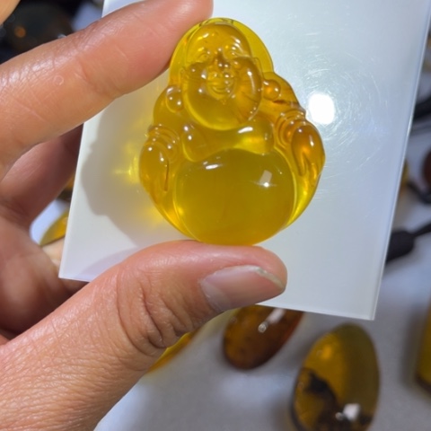 琥珀颈饰未镶嵌缅甸琥珀弗吊坠