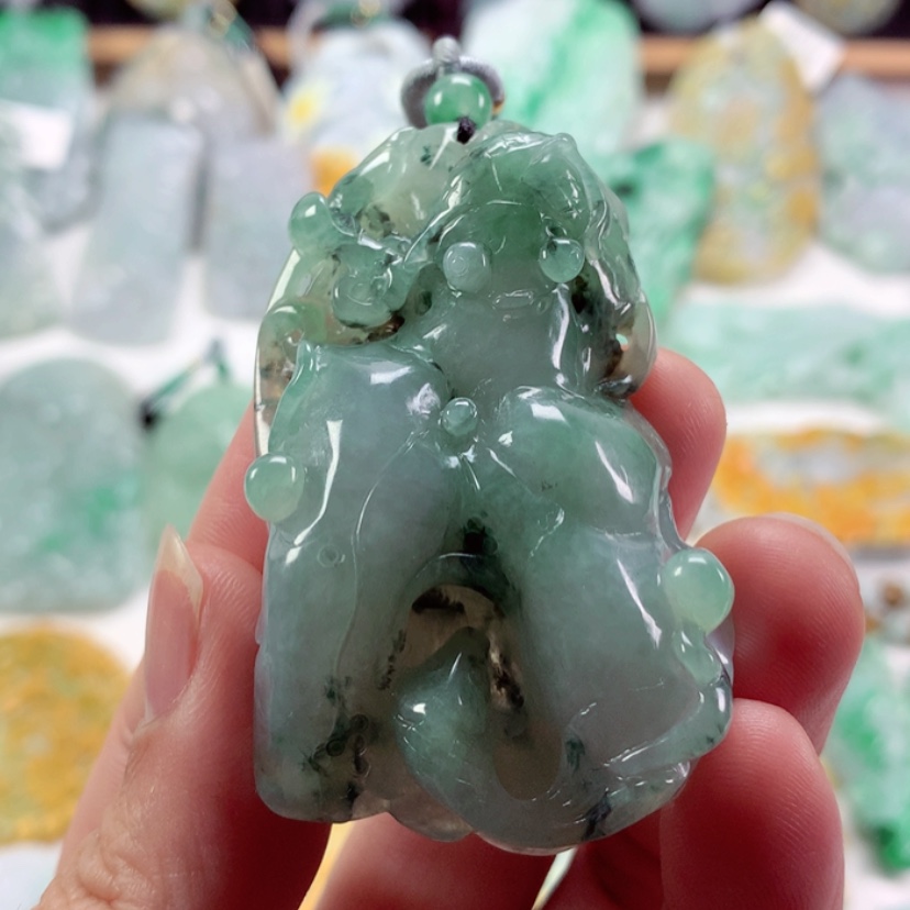 【闪购商品】翡翠吊坠(不含链)未镶嵌