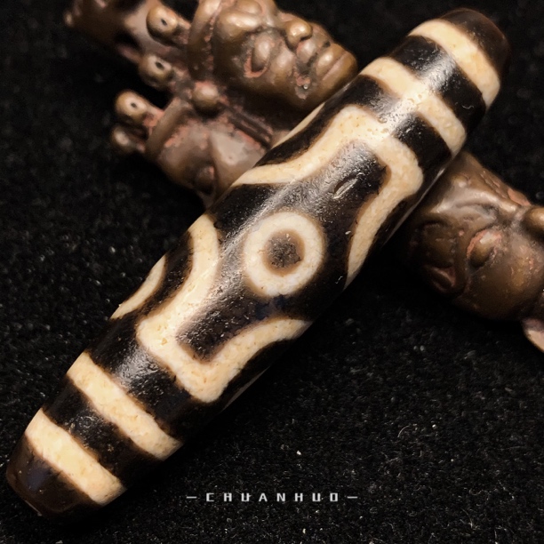 P0167鹏程超顶手工十字六眼54.5*12.9mm台珠玛瑙吊坠