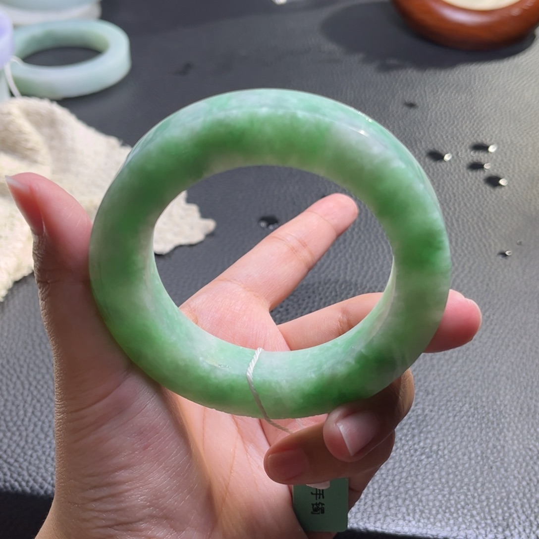 定制翡翠未镶嵌翡翠手镯定制特价款56-67