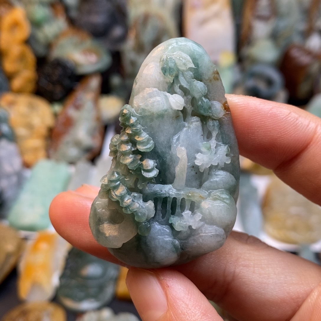 定制翡翠未镶嵌特色a货翡翠