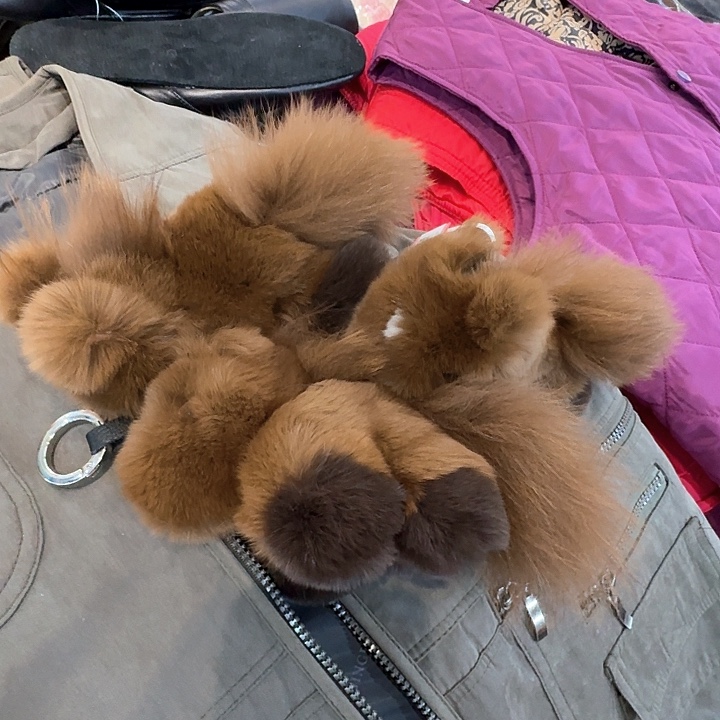 羊剖层皮革。。。。。。