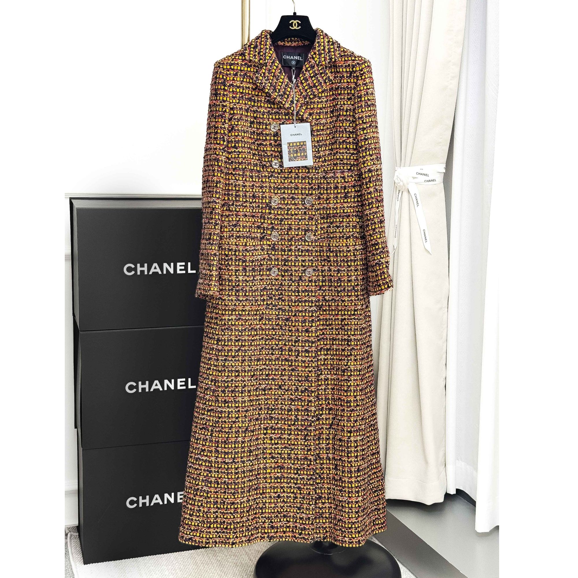 99新 Chanel/香奈儿  38码 黄色藏蓝色混色 双排扣 长袖 长款外套