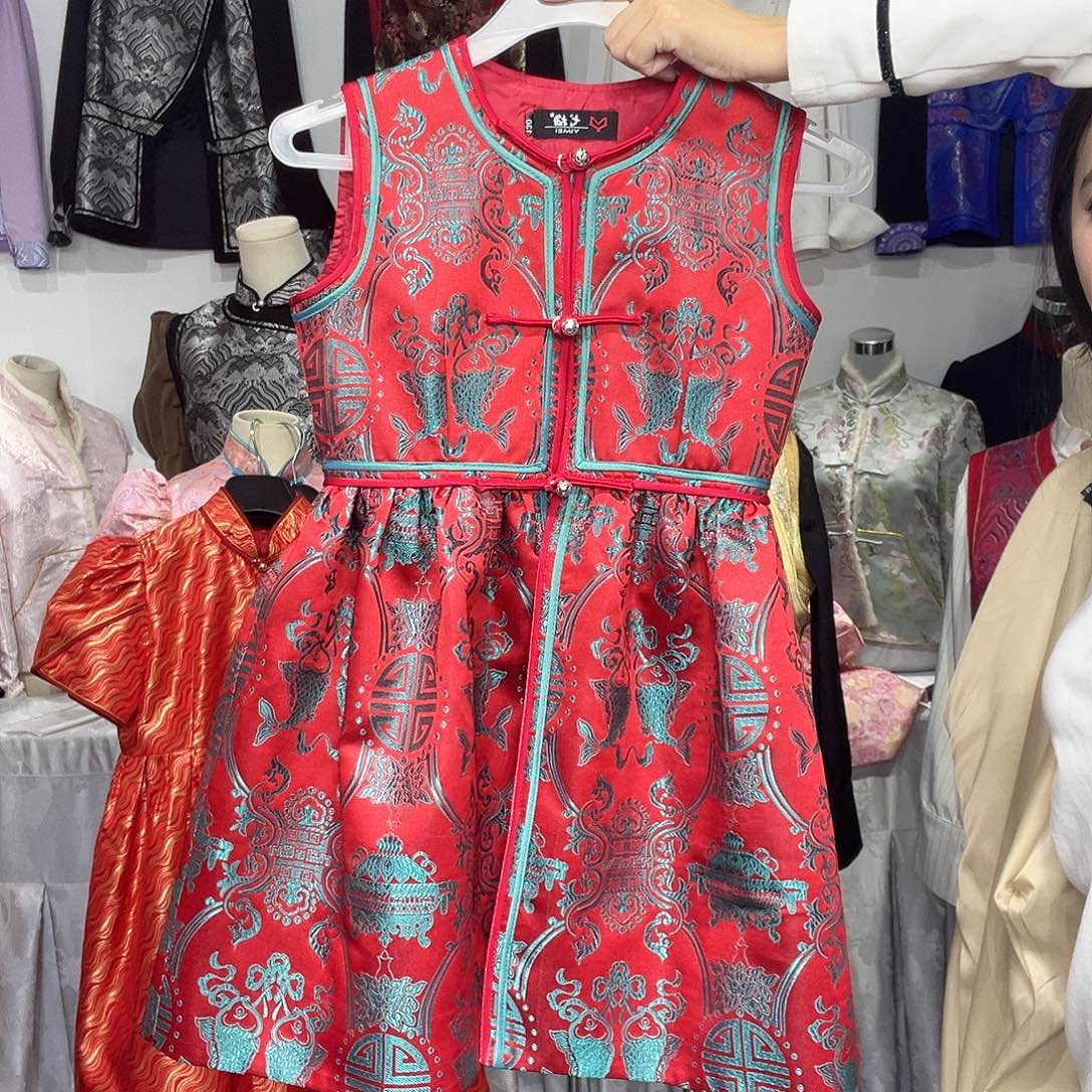 野兔毛丝绸红色女童如鱼得水马甲裙