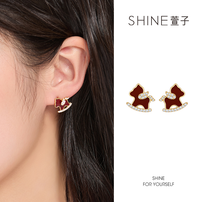 925银合成锆石耳饰 红色滑雪小马耳钉