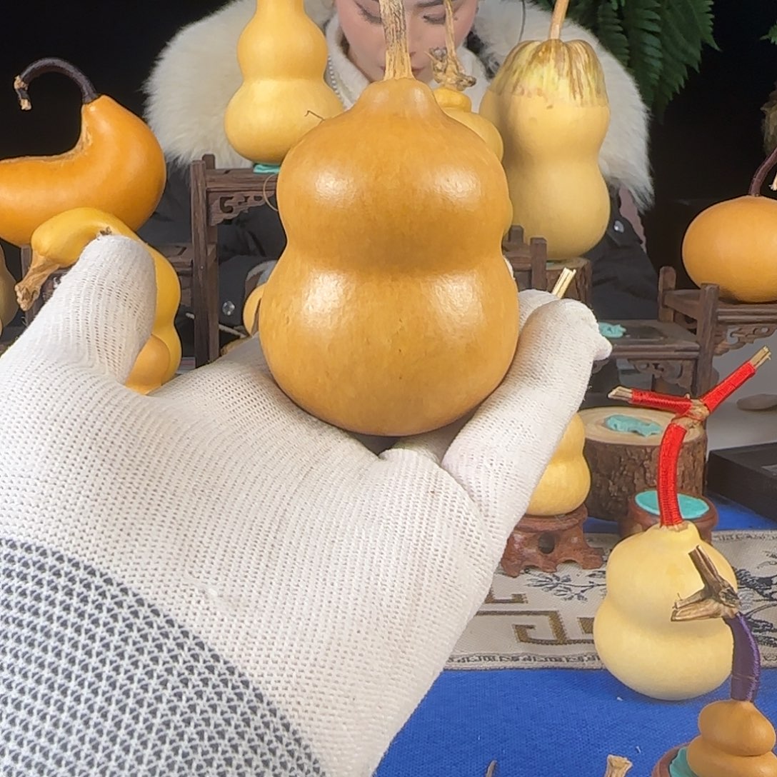 三***.大叶紫檀（黑酸枝木类）