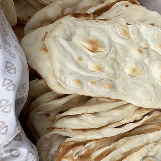 中国大陆烤饼五斤赶集买的老尹头发面好吃