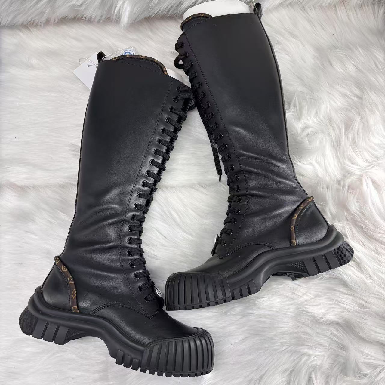 99新 LouisVuitton/路易威登 37码/无配件 黑色ruby厚底长靴 822