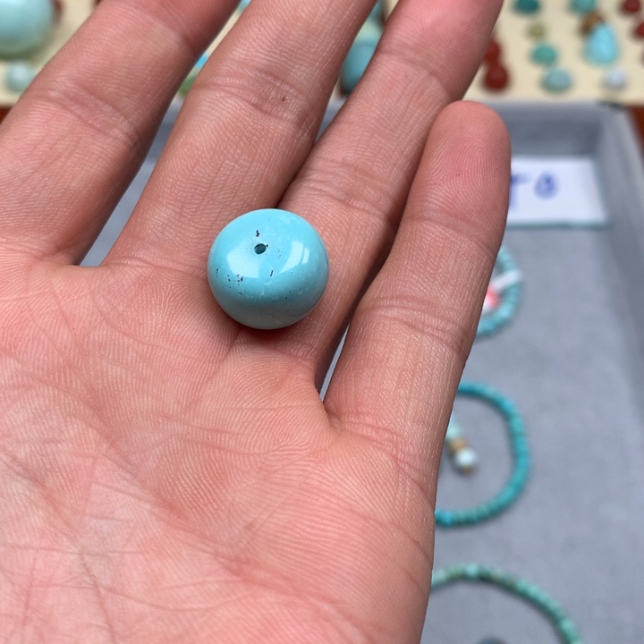 绿松石配饰未镶嵌