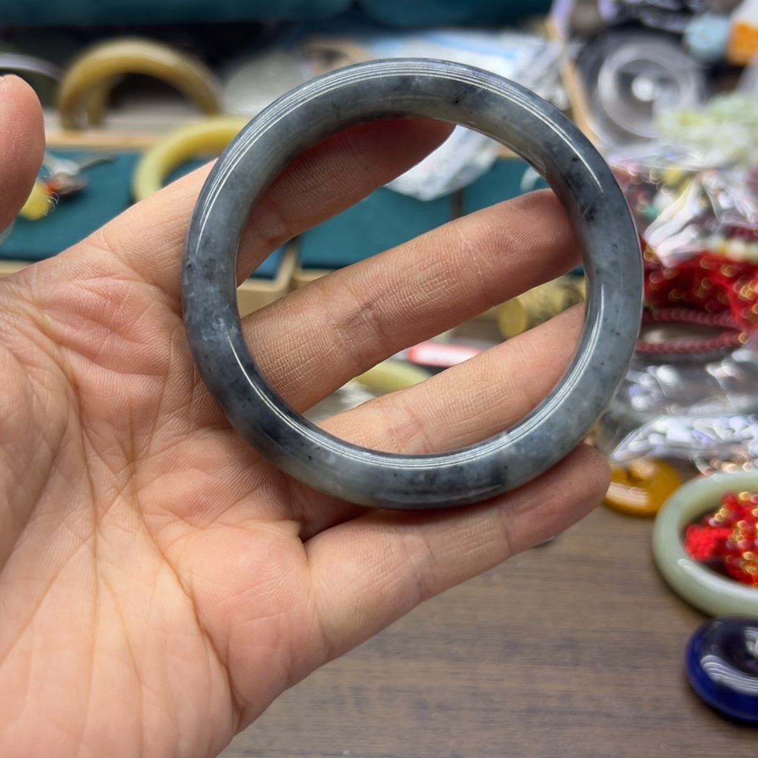 和田玉未镶嵌手镯57.5圈围232