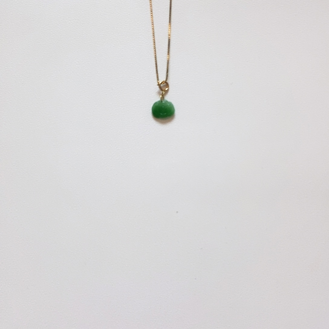 翡翠18K金镶嵌颈饰简单