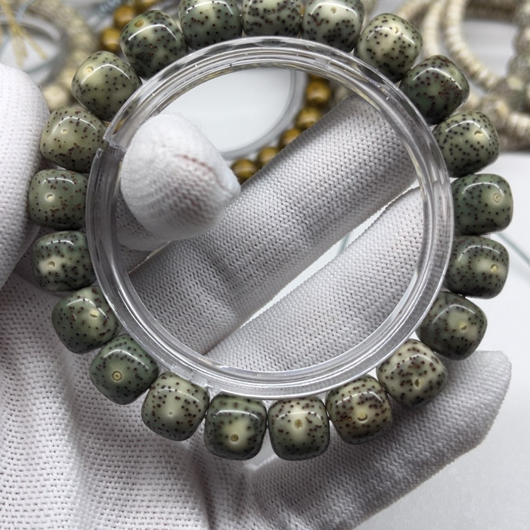 星月菩提手串B3-11