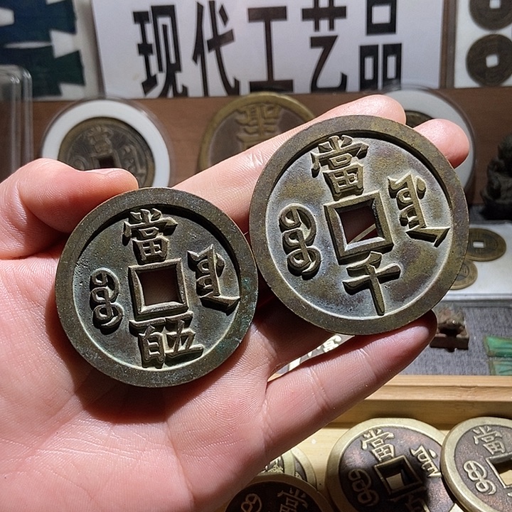 铜现代翻砂制作工艺品