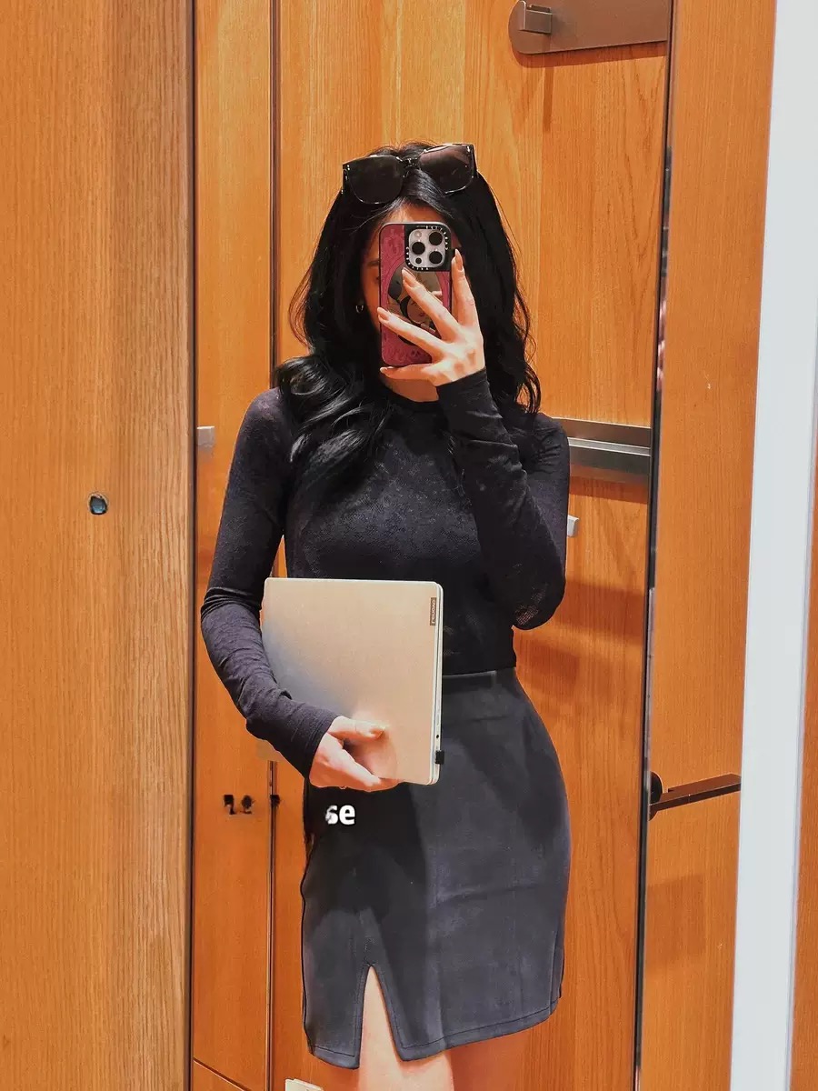 softstreme女士高腰A字包臀法式开叉速干运动莫代尔夏简约短裙