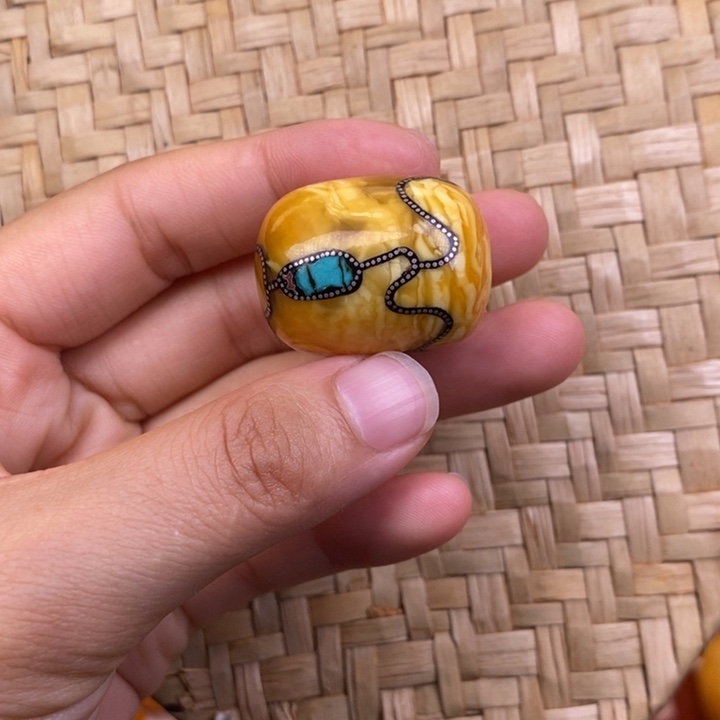 蜜蜡未镶嵌裸石蜜蜡X