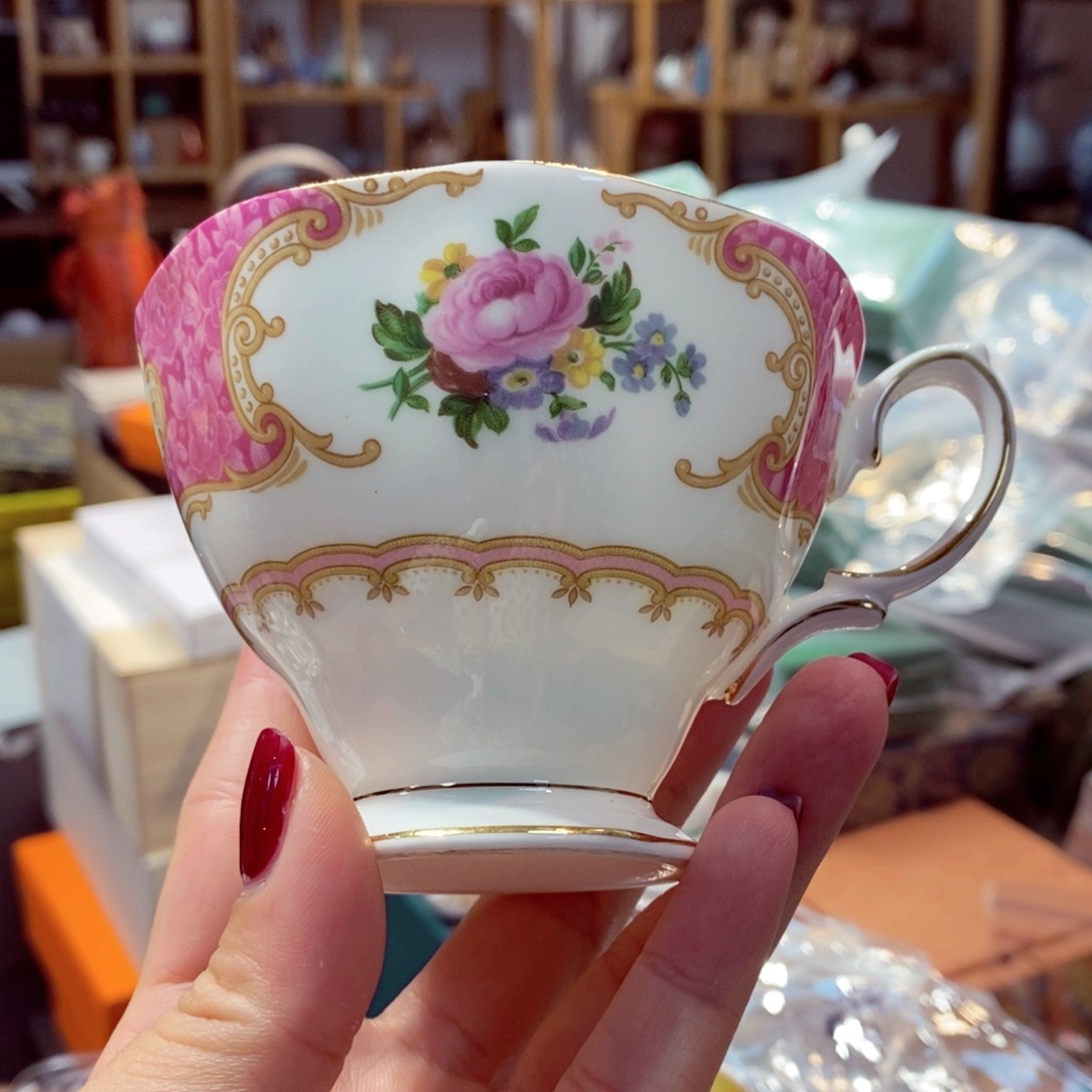 星***>如图所示 观兰器物