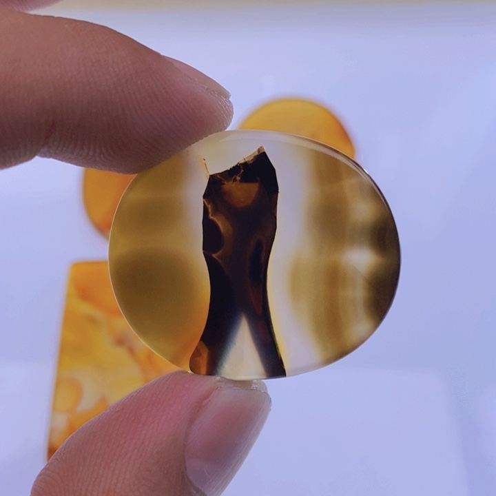 玛瑙/玉髓颈饰未镶嵌