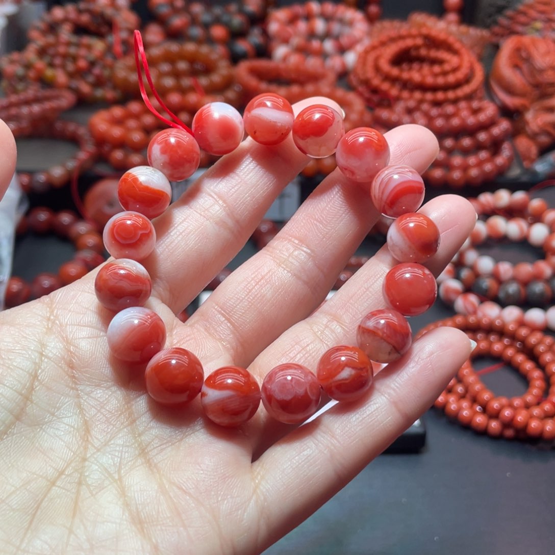 南红玛瑙手链未镶嵌