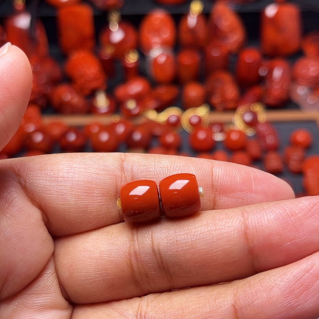 m***聋南红玛瑙未镶嵌配饰直切对珠10mm