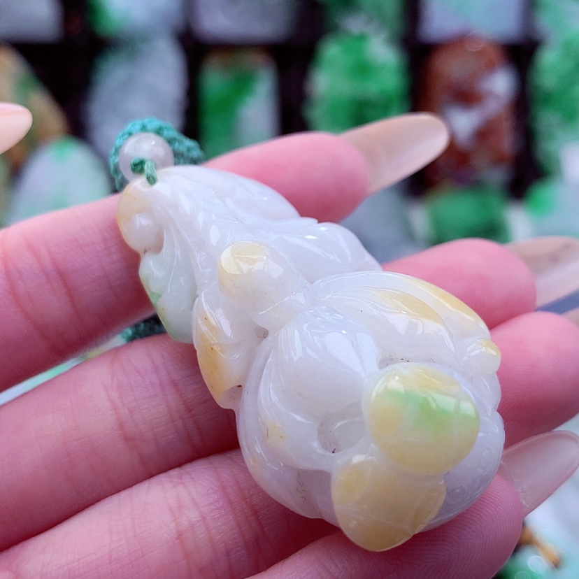 【闪购商品】翡翠颈饰未镶嵌天然