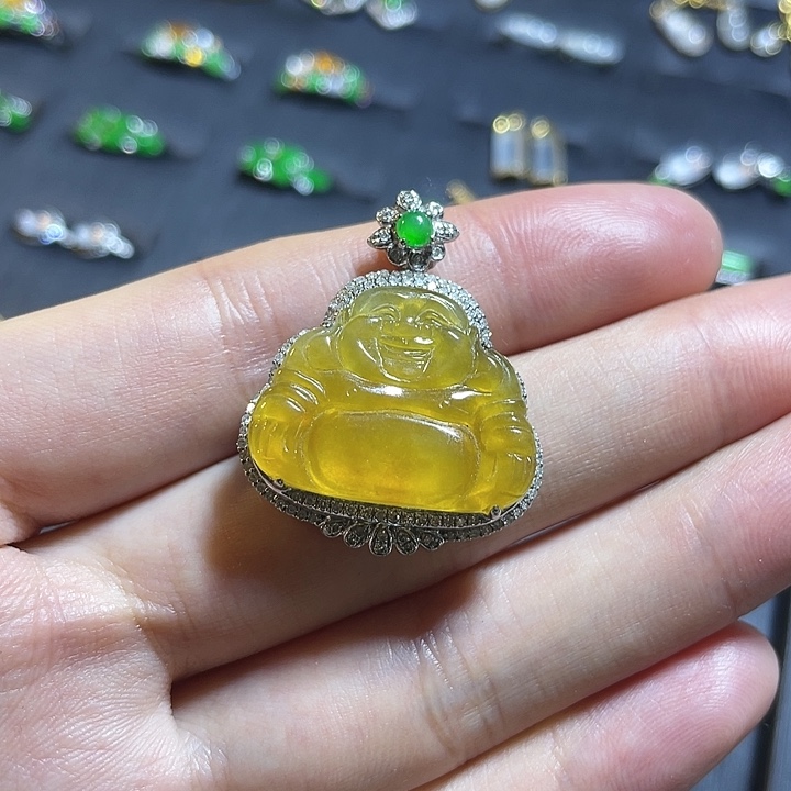 定制翡翠未镶嵌挂件