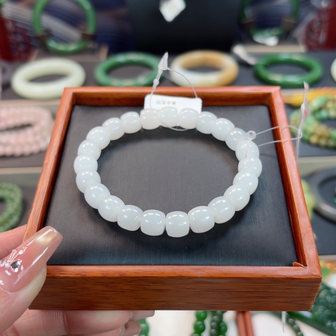 和田玉手链未镶嵌