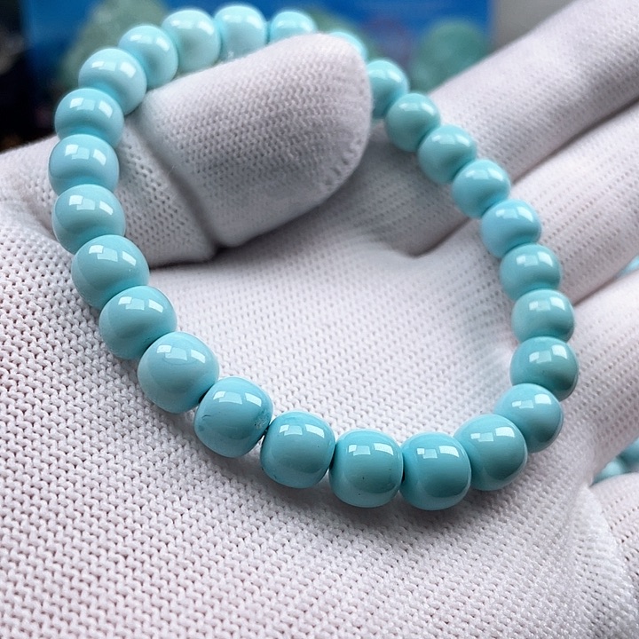 绿松石颈饰未镶嵌